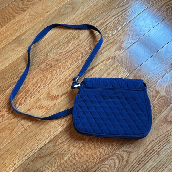Vera Bradley Royal Blue Quilted Fabric Crossbody Shoulder Bag NWOT - Picture 4 of 5